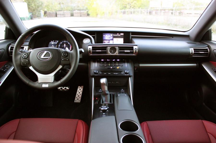  Lexus IS250 AWD F Sport 2014 года  (фото 8 из 28)